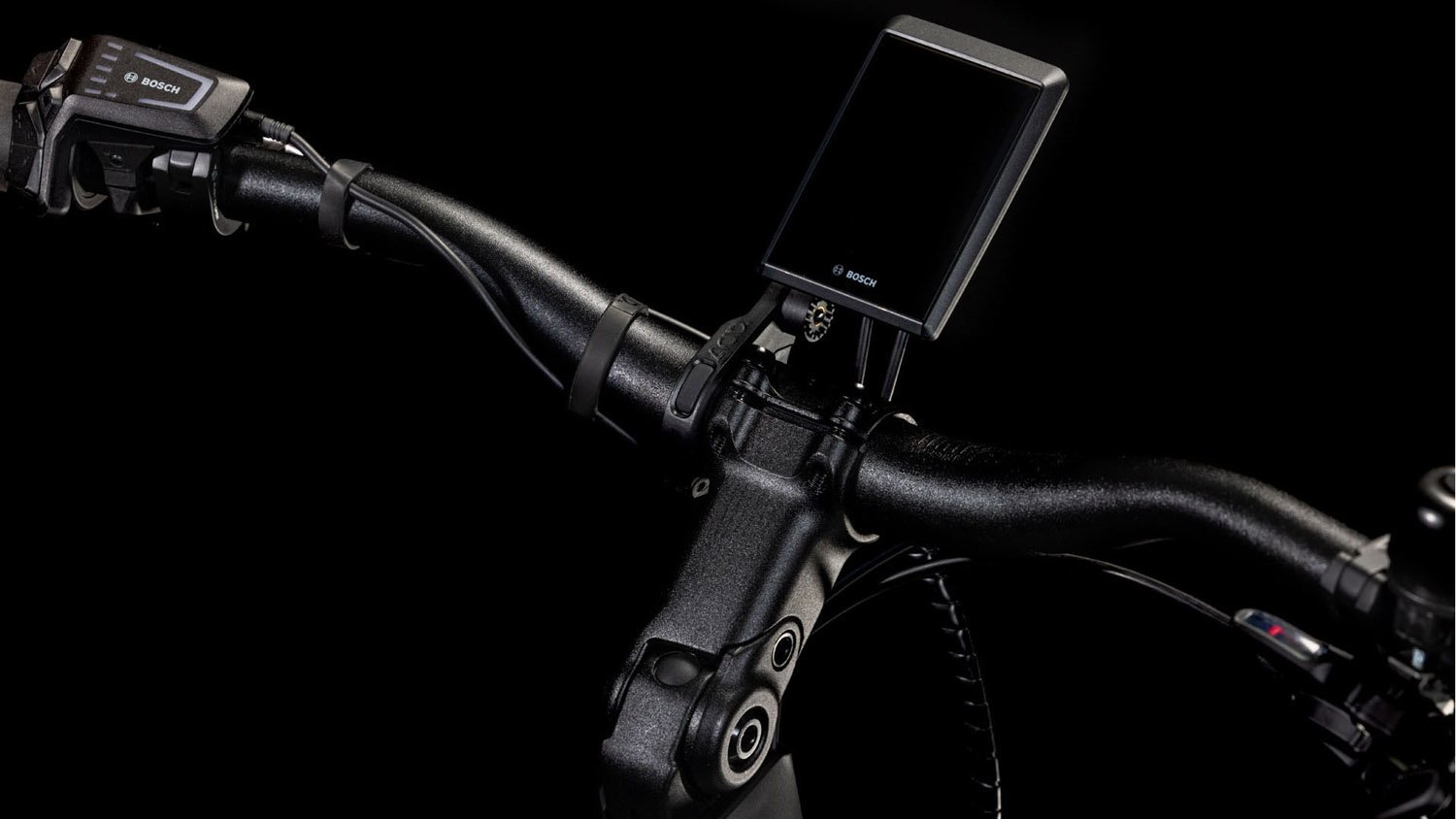 Cube Kathmandu Hybrid EXC 800 black´n´prism – Bild 4
