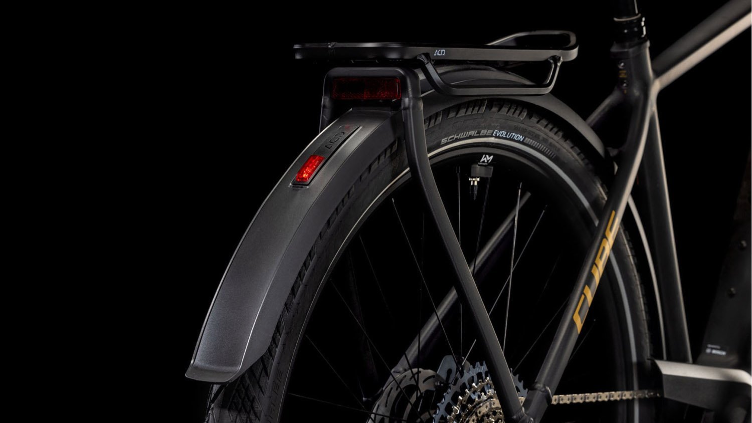 Cube Kathmandu Hybrid SLT 800 golddust´n´black – Bild 6