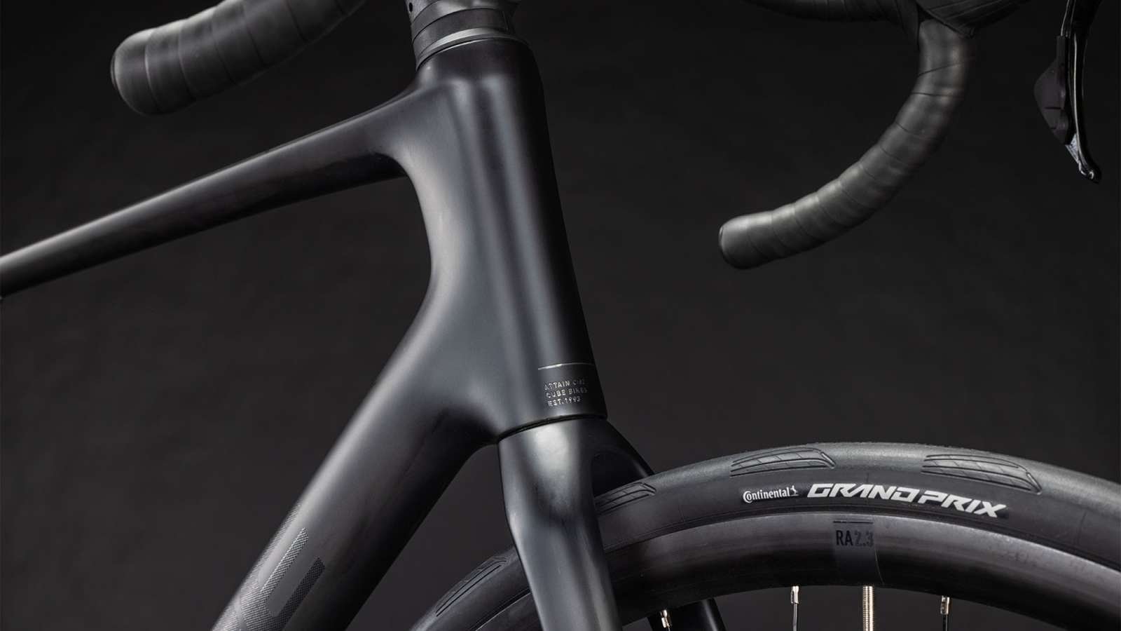 Cube Attain C:62 Race blackline 2026 – Bild 9
