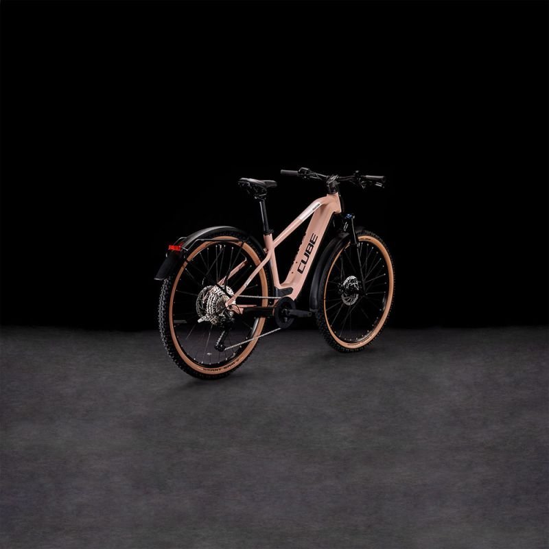 Cube Reaction Hybrid Pro 750 Allroad blushrose´n´silver – Bild 4