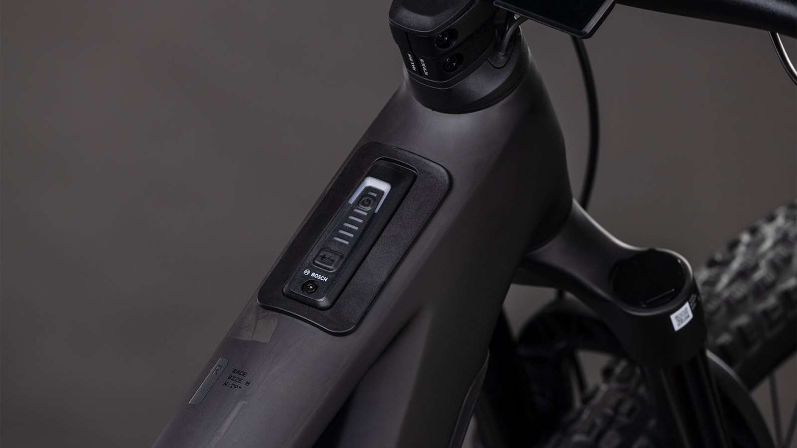 Cube Stereo Hybrid ONE44 HPC Race 800 blackline – Bild 3